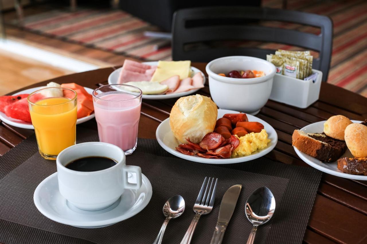 I5 Play Hotel Aguas Claras Ngoại thất bức ảnh